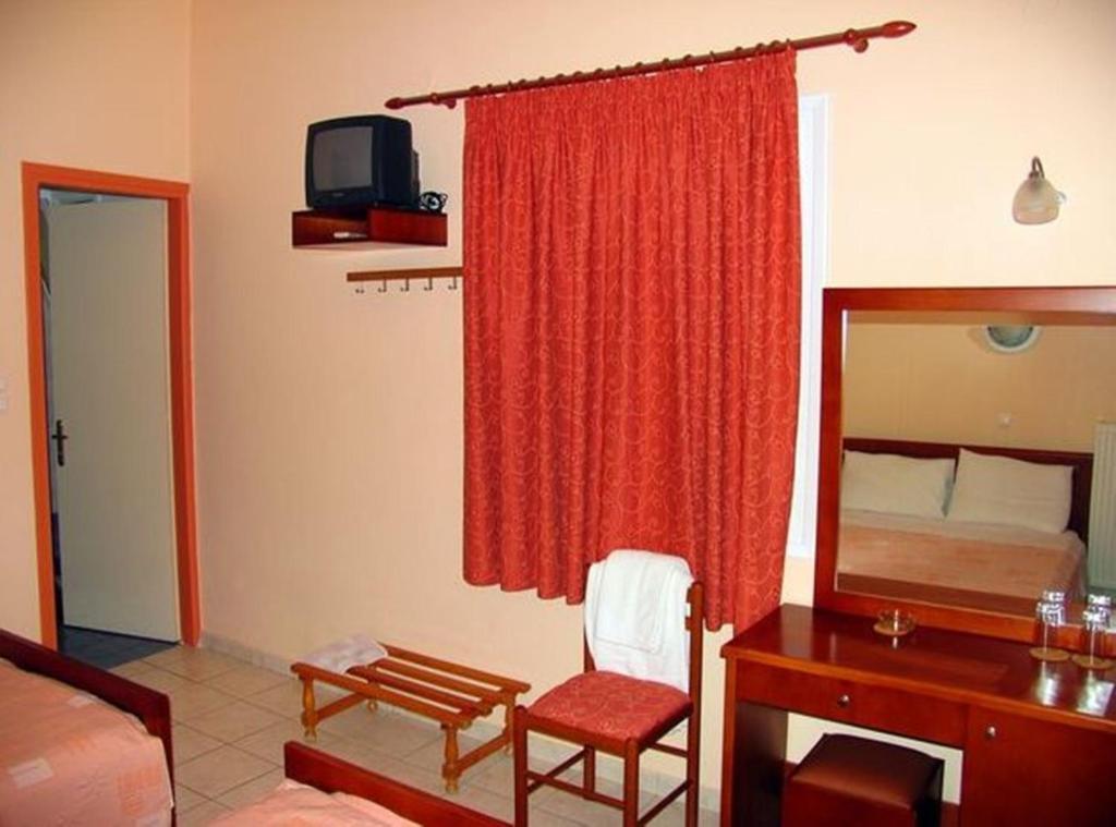 Apollon Hotel Тирос Номер фото